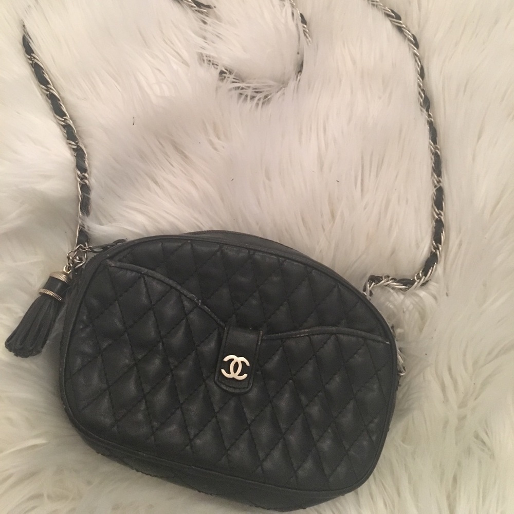 Authentic Vintage Chanel purse.